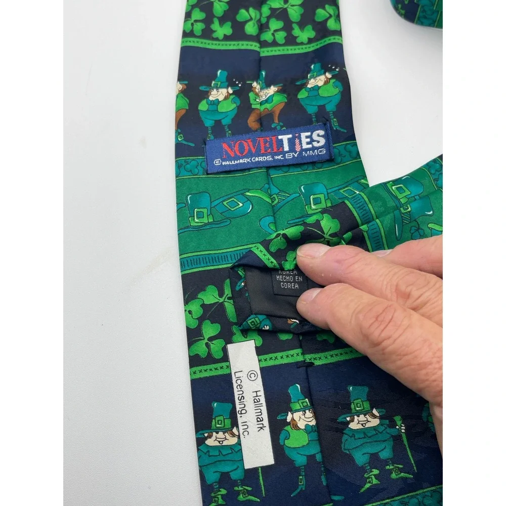 St Patrick's‎ Day Necktie Leprechaun Hats Shamrocks Novelty Tie